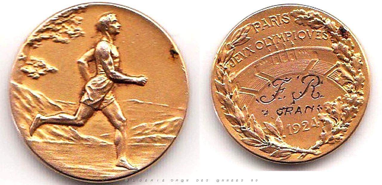 MEDAILLES D AFN 122.jpg